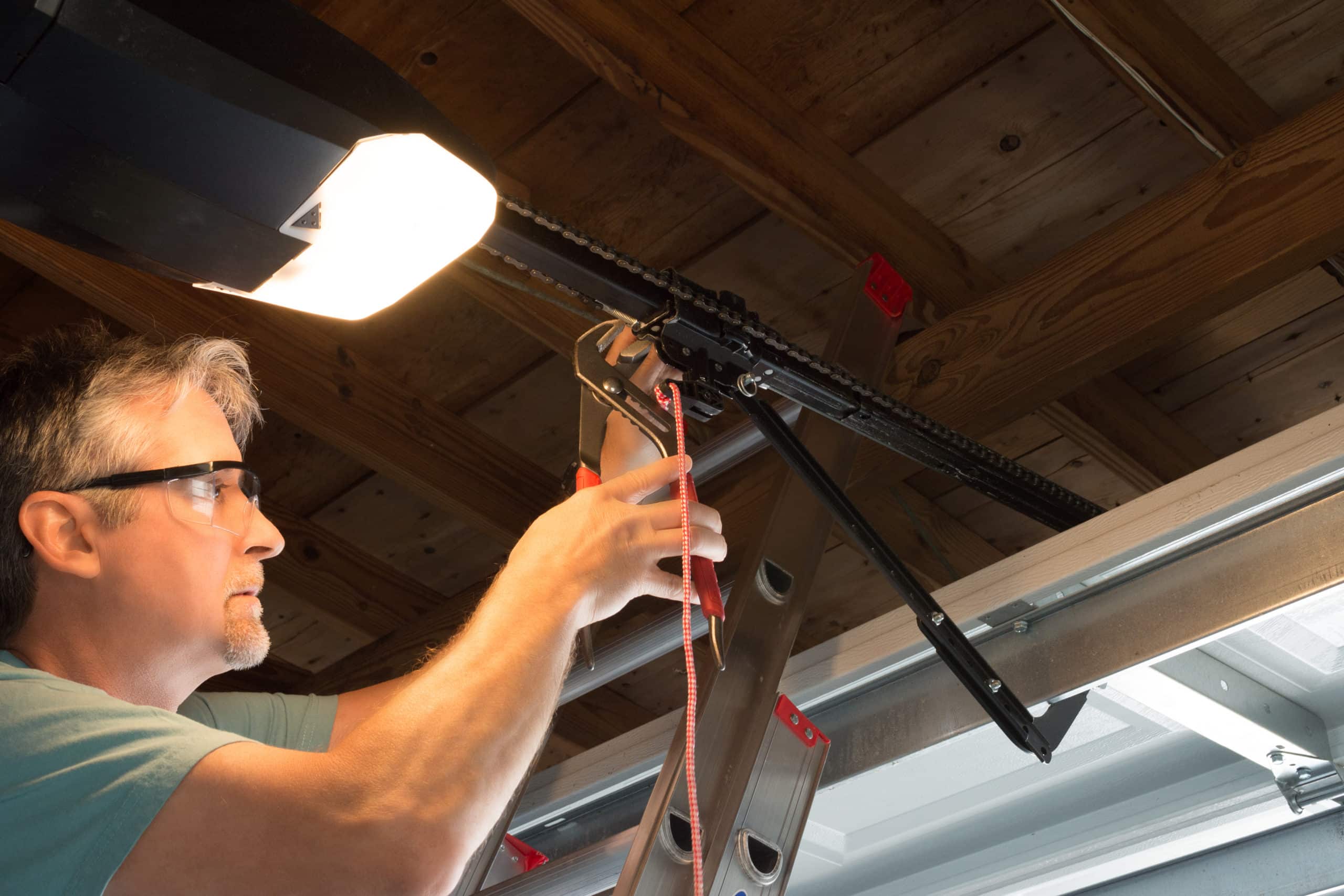 garage-door-opener-repair