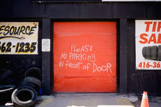 how to insulate garage door